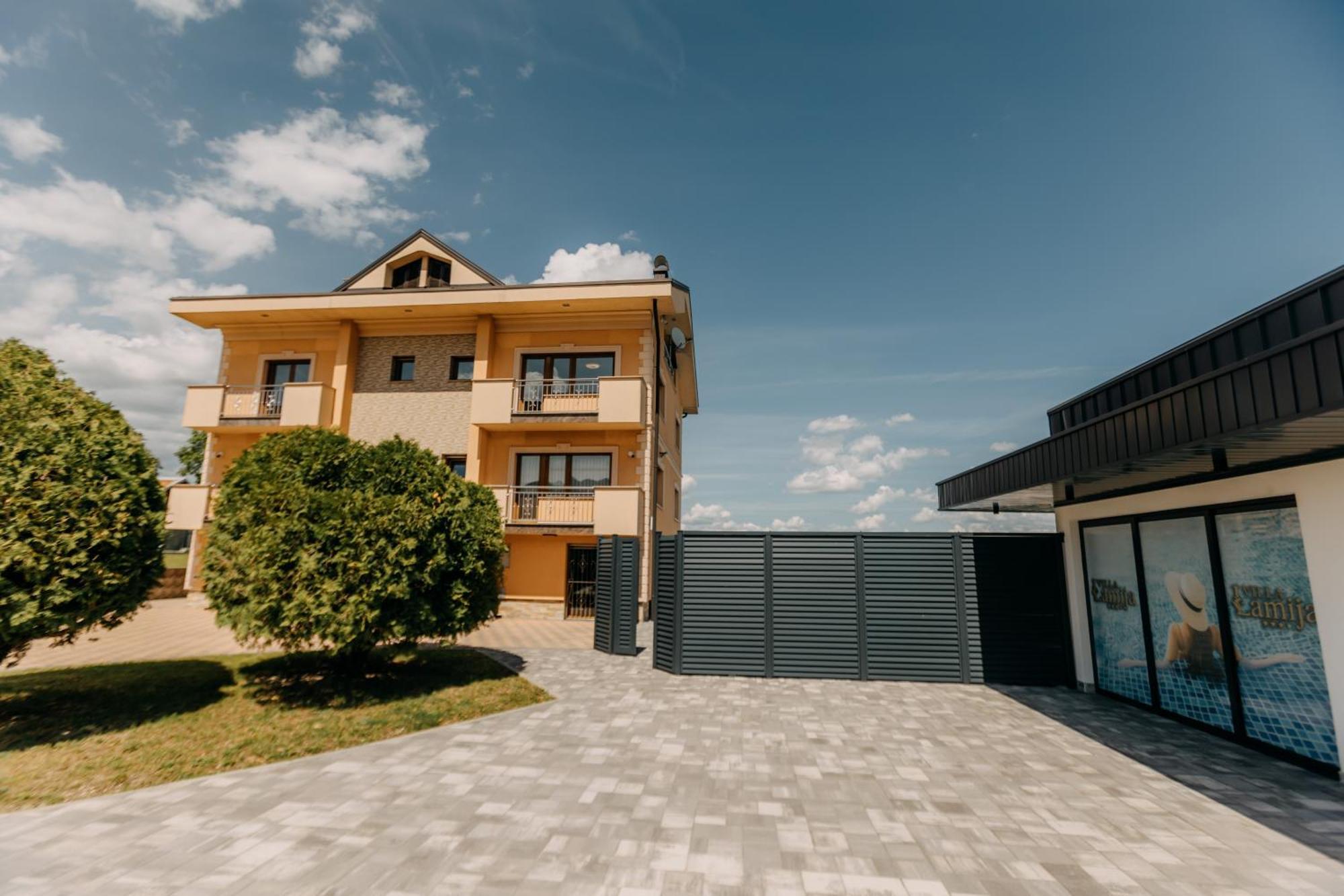 Villa Lamija บีฮัช ภายนอก รูปภาพ